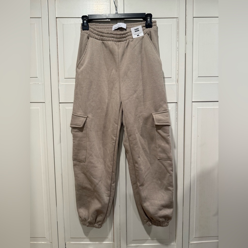 Refuge athletics cargo joggers NWT size XS